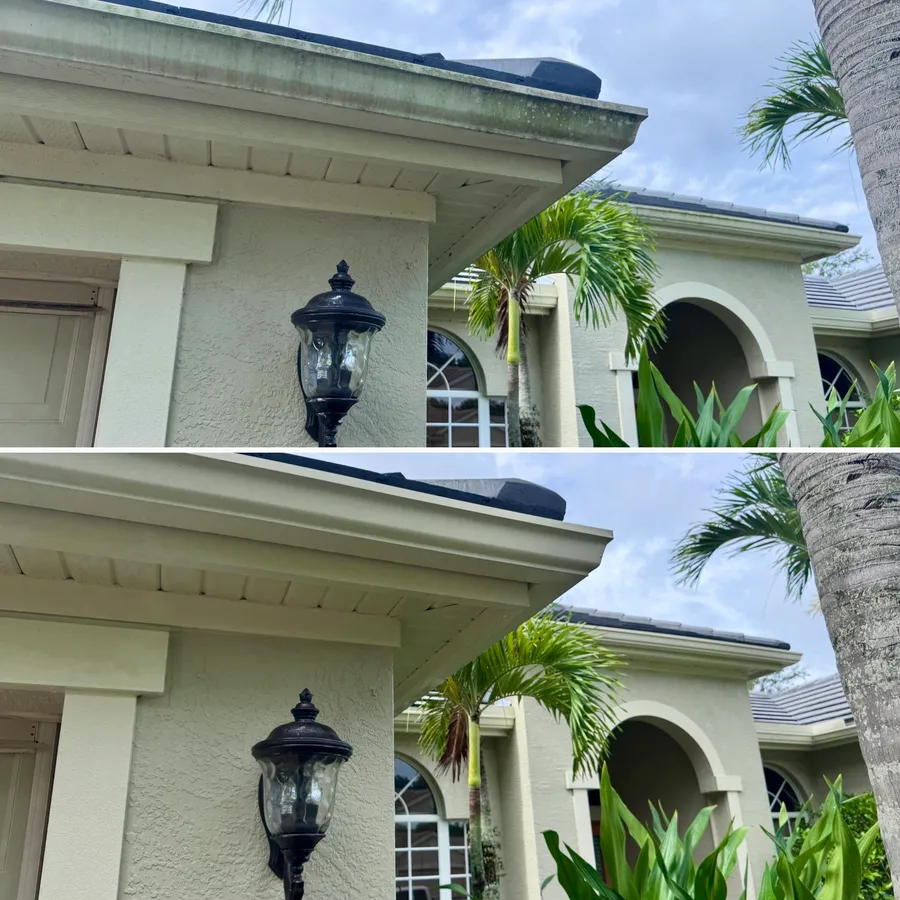 House soft washing in Sarasota, Florida